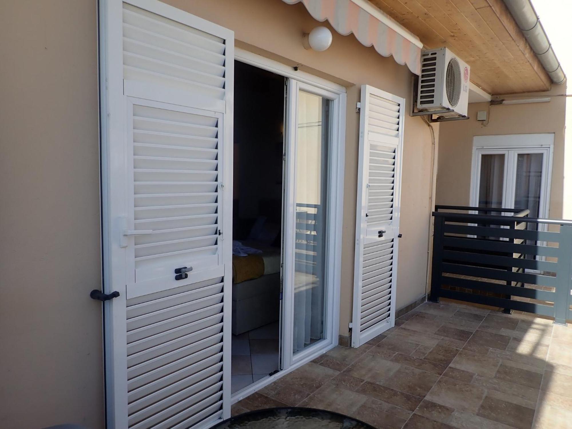 Apartmani Nil Barić Draga 外观 照片
